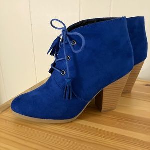 Royal Blue suede ankle boot- size 7.5